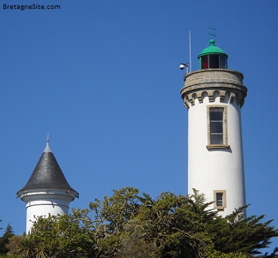 Phare port navalo bretagnesite