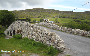 the quiet man bridge bretagnesite